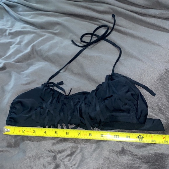 🎱Adorable 2 piece bikini! - Picture 8 of 11